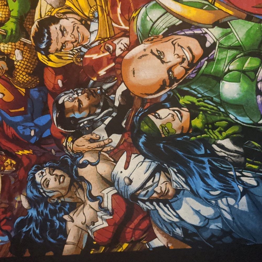 Justice League shirt - Picture 4 of 6